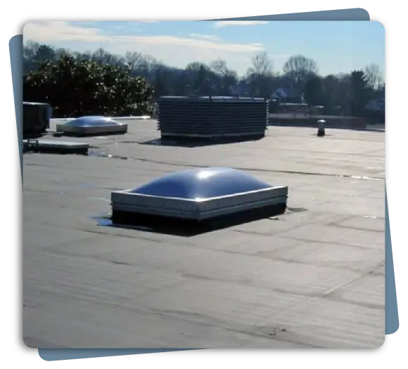 Thermal roof moisture detection identifying wet insulation areas